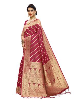 Pink woven banarasi silk saree with blouse 2