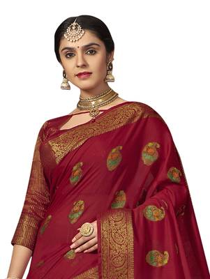 Red woven cotton silk saree with blouse 2