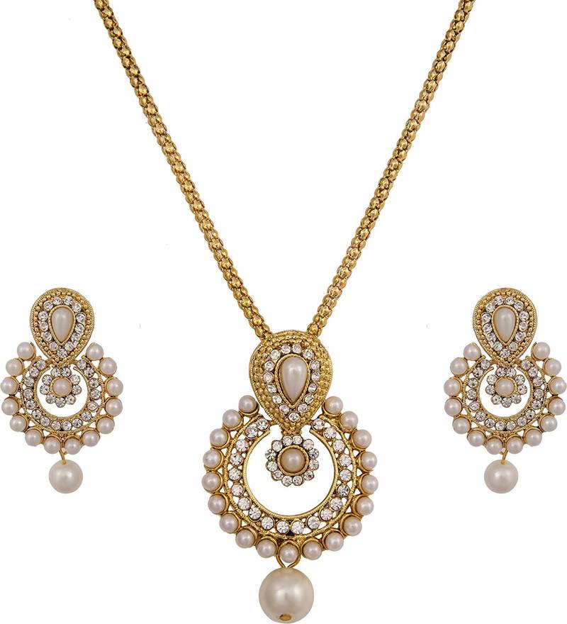 Gold pearl necklace-sets