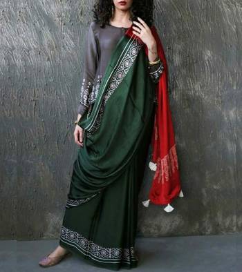 Stylish Green Cotton Mul Saree With Blouse Piece   Ethnics Land 1