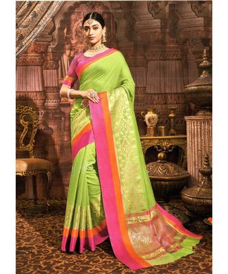 Green Woven Silk Blend Saree With Blouse 1