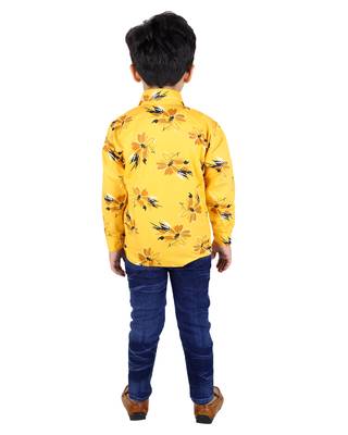 Yellow printed cotton silk boys-suit 5