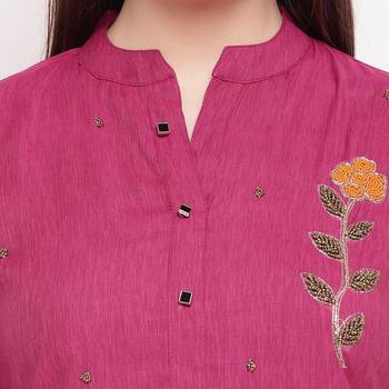 women's embellished/solid straight rayon pink kurti 4