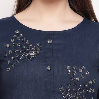 women's embellished/solid straight rayon blue kurti 5