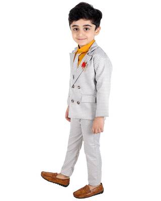 Yellow printed cotton silk boys-suit 3