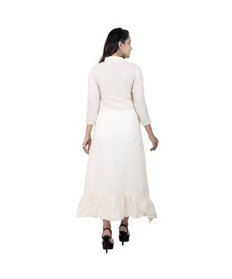 Off White Embroidererd Kurta 2