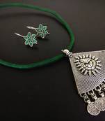 Green Tassle Ganpati Pendant Set With Kundan Earring