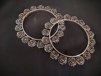 Dense Rose Charm Hand Kada Set 1