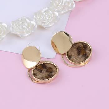 Amzaing Gold Plated Party Wear Studs Star Earring For Women Girl 5