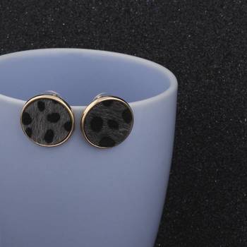 Designer Stylish Delicated Party Wear Studs Earring For Women Girl 2