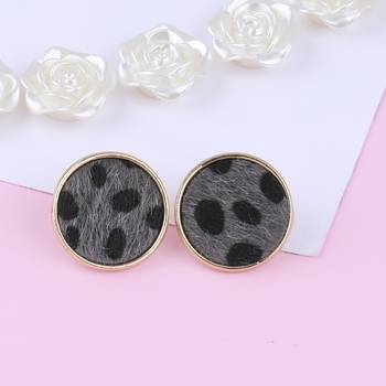 Designer Stylish Delicated Party Wear Studs Earring For Women Girl 5