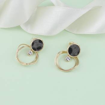 Amzaing  Gold Plated Stylish  Party Wear Stud Earring For Women Girl 4