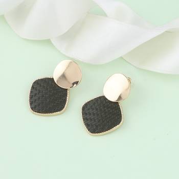 Stylish Party Wear Different Designe Studs Earring For Women Girl 4