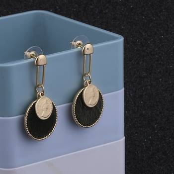 Gold Plated Stylish Designer Dangle Earring For Women Girl 1