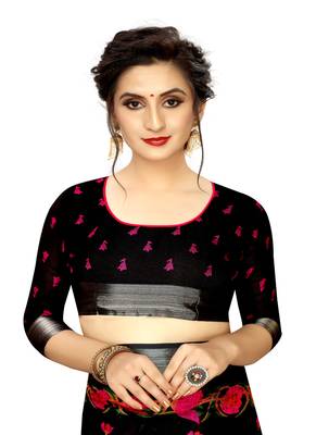 Black printed linen saree with blouse 4