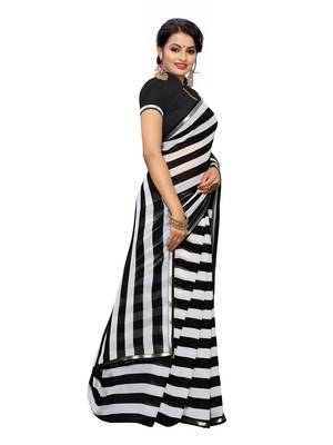 Black Printed Chiffon Saree With Blouse 3