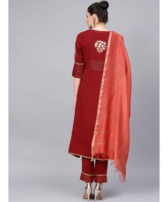 Zari Detailing A-Line Kurta With Maroon Pant And Dupatta 3