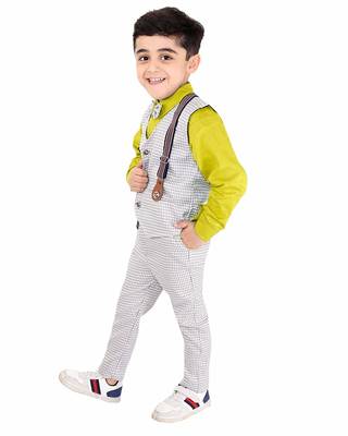 Yellow printed cotton silk boys-suit 3