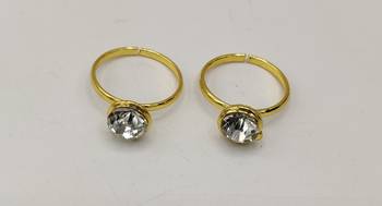 Gold Toe-Rings 1