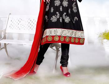 Black embroidered georgette salwar 3