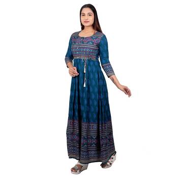 Blue printed cotton long-kurtis 3