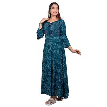 Turquoise printed cotton long-kurtis 3