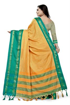Green Printed Cotton Silk Saree With Blouse 4