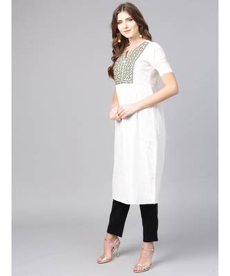 Women White Embroidred A-Line Cotton Slub Kurta 2