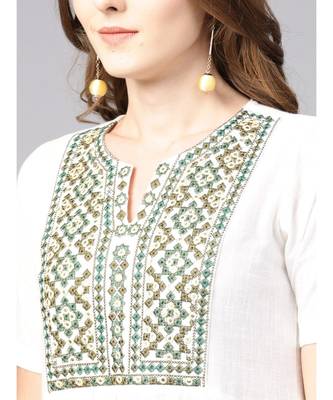 Women White Embroidred A-Line Cotton Slub Kurta 4