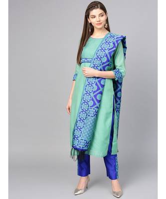 Women Green & Blue Solid Straight Chanderi Kurta With Pant brocade Dupatta 1