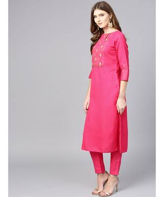 Women Pink Solid Straight Rayon Kurta With Pant 2