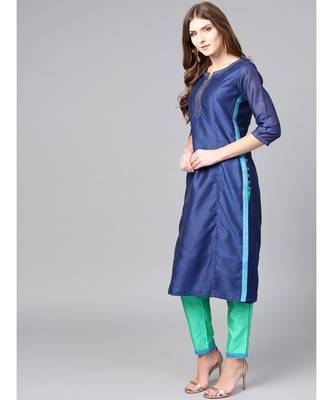Women Blue & Green Solid Straight Chanderi Kurta With Pant brocade Dupatta 2