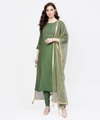 Women Green Embroidered Straight Viscose Musline Kurta With Pant And Net Dupatta 1