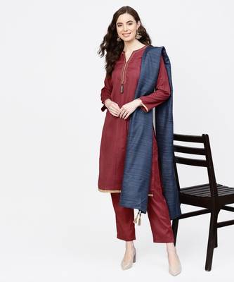 Women Maroon And Navy Blue Embroidered Straight Handloom Kurta With Pant And Dupatta 2