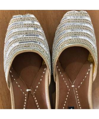 Silver Sequin Women Party Shoes, Silver Bridal Women Jutti, Indian Ethnic Shoes 2