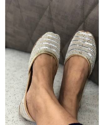 Silver Sequin Women Party Shoes, Silver Bridal Women Jutti, Indian Ethnic Shoes 4