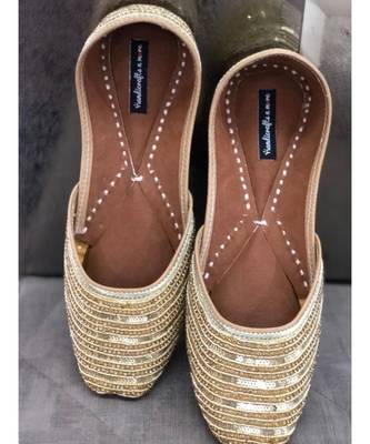 Silver Sequin Women Party Shoes, Silver Bridal Women Jutti, Indian Ethnic Shoes 5