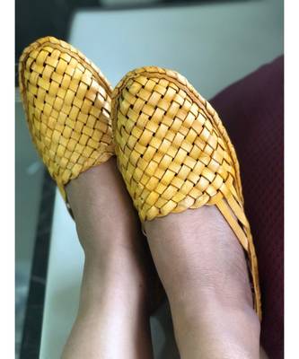 Woven Mules/ Criss Cross Leather Women Shoes/ Light Brown Women FlatsFlats 1