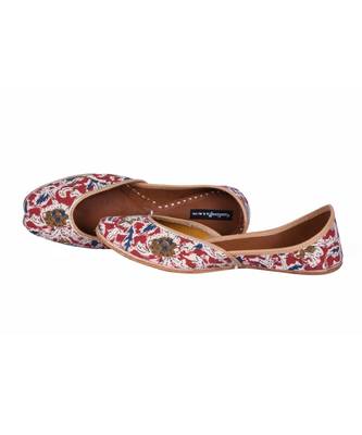 Women Punjabi Leather Kalamkari Footwear, Indian Ethnic Shoes, Punjabi Mojari 6