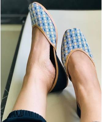 Yellow Blue Denim Women Leather Footwear, Punjabi Juttis, Indian Mojaris/ Khussa 2
