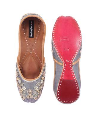 Bridal Shoes,Grey Embroidered Shoes,Grey Women Wedding Jutti,Indian Ethnic Shoes 4
