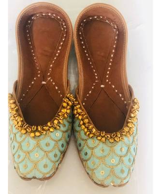 Green Bridal Shoes With Ghungaroos, Green Ballet Shoes, Embellished Wedding Shoe 1