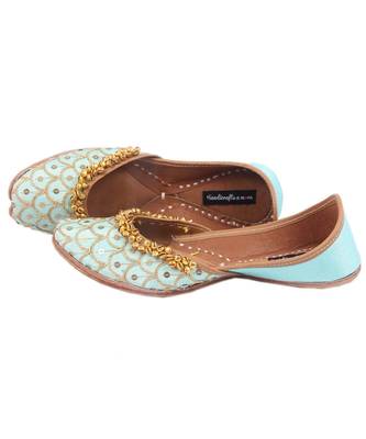 Green Bridal Shoes With Ghungaroos, Green Ballet Shoes, Embellished Wedding Shoe 3