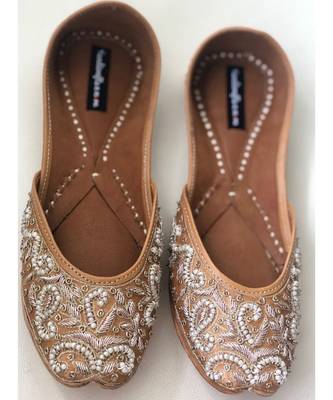 Gold Beaded Bridal Shoes, Gold Women Wedding Jutti, Indian Ethnic Party Shoes 1