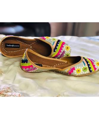 Grey Wedding Shoes, Embroidery Bridal Footwear,Colorful Ethnic Shoes for Wedding 4