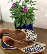 Blue Bridal Shoes, Blue Ballet Shoes, Blue Wedding Shoes, Embroidered Juttis, Indian Shoes Mojaris/Jutti/ Khussa