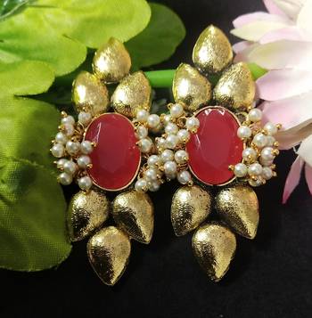 Ethnic Indian Bollywood Indo Western Red Kundan Pearl Earrings Set 1