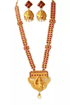 Red ruby   necklaces