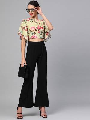 Green Floral Flare Sleeve Crop Top 4