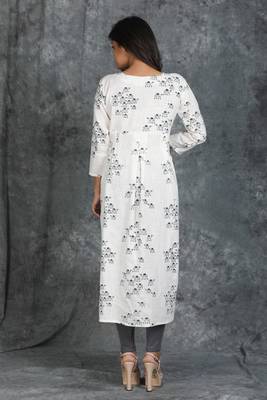Off-white printed cotton cotton-kurtis 2